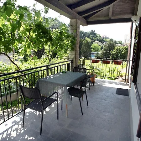 Daire Tatjanina Hisa Mir In Udobje V Portorozu - Tatjana's Peace And Comfort In