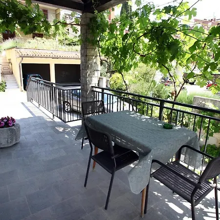 Tatjanina Hisa Mir In Udobje V Portorozu - Tatjana's Peace And Comfort In Daire